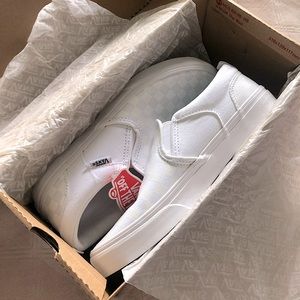 NIB VANS Classic Asher Checkerboard White Slip-Ons